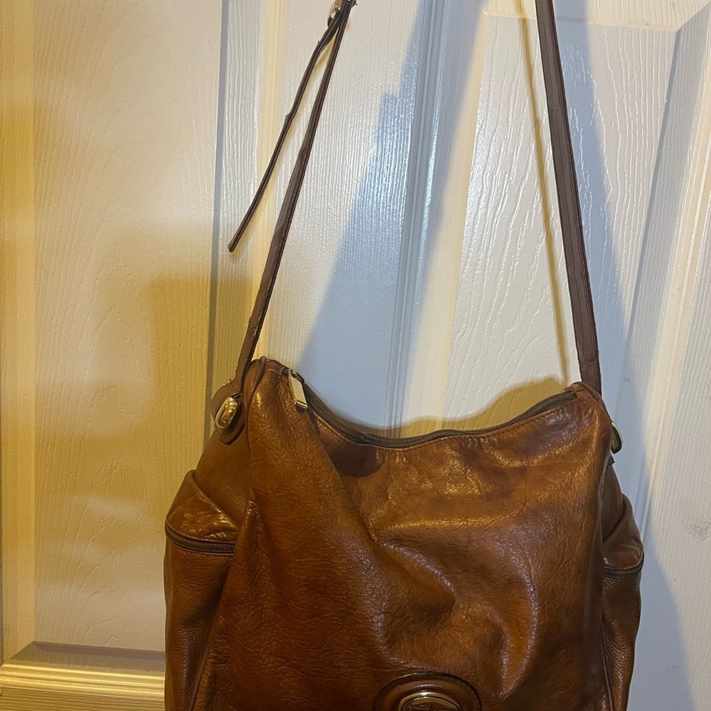Gianni Conti Brown Leather medium Shoulder Bag with gold tone hardwares - Picture 4 of 16